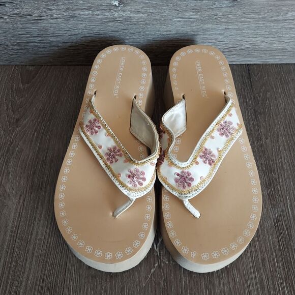 Lower East Side Vintage 90s Tan Floral Beaded Platform Sandal 7.5 - Picture 3 of 10